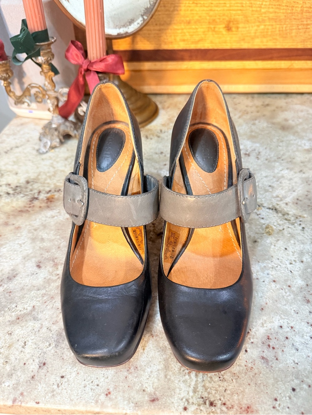 Fossil| Leather Mary Jane Heels| Size 7| Navy/Black/Gray Colorblock Pumps